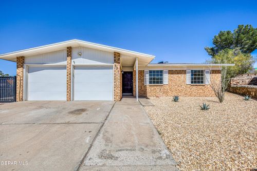 321 Gus Rallis Dr, El Paso, TX, 79932-1413 | Card Image