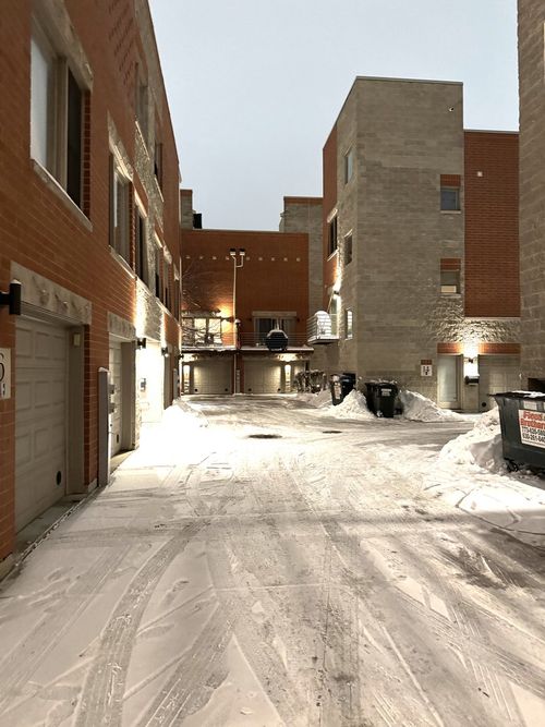 unit-5-860 N Elston Ave, Chicago, IL, 60642-4169 | Card Image