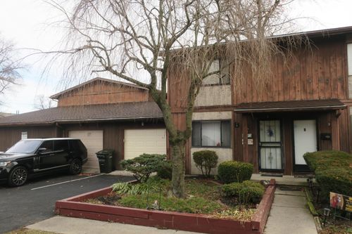 3135 Easthaven Dr S, Columbus, OH, 43232-3843 | Card Image