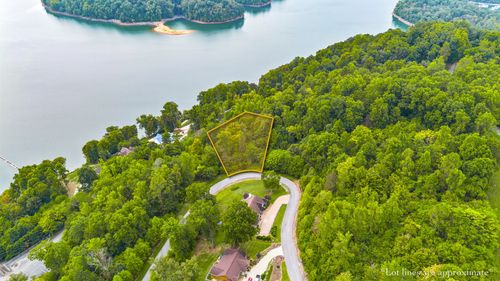 327 Marble Point Way, New Tazewell, TN, 37825 | Card Image