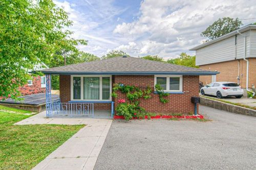 328 Clyde Rd, Cambridge, ON, N1R1L6 | Card Image