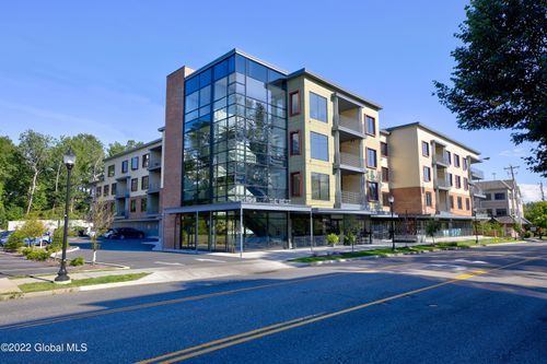 309-116 West Ave, Saratoga Springs, NY, 12866-6232 | Card Image