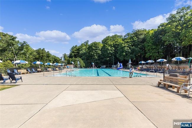 APT-37 - 50-37 W Lindsley Rd, Condo with 2 bedrooms, 2 bathrooms and null parking in Cedar Grove NJ | Image 24