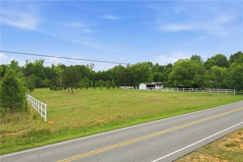 4584 Burch Bridge Rd, Burlington, NC, 27217-7993 | Card Image