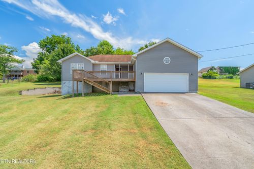 8404 Old Midway Rd, Lenoir City, TN, 37772-5859 | Card Image