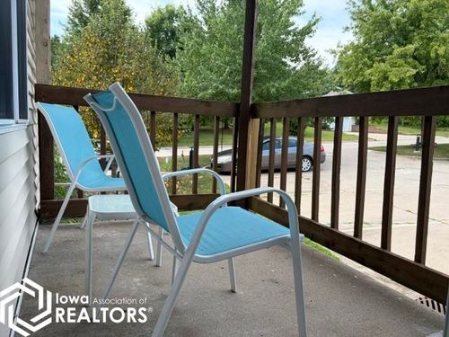 412-701 E Lowe Ave, Fairfield, IA, 52556-2368 | Card Image