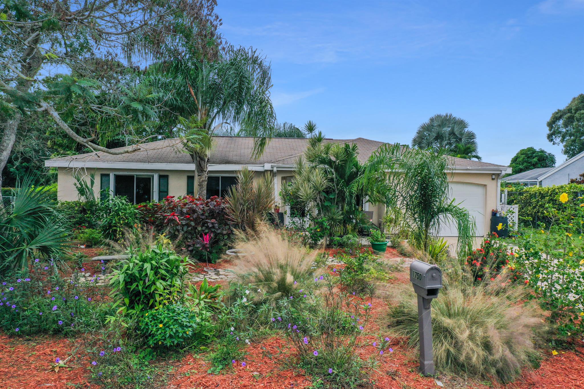 Lullaby Ter, Port Street Lucie, FL 34952