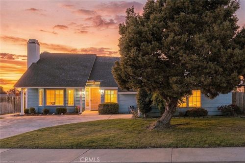 375 Cain Dr, Santa Maria, CA, 93455 | Card Image