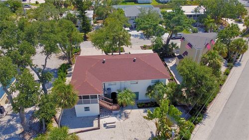 5441-5451 Oak Ridge Ave, FORT MYERS BEACH, FL, 33931-4131 | Card Image