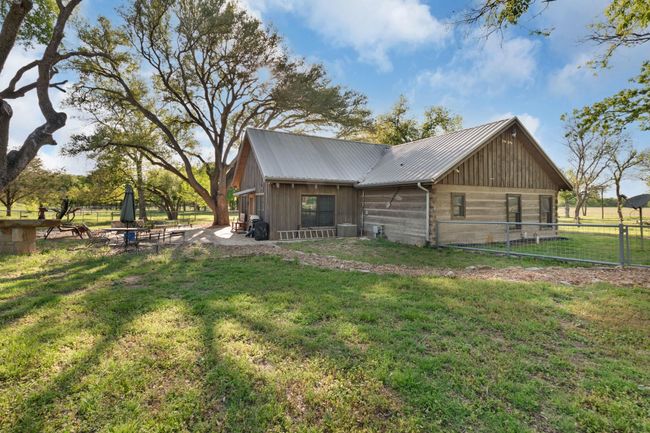 92 Acres N Us Highway 281, Home with 3 bedrooms, 2 bathrooms and null parking in Lampasas TX | Image 4