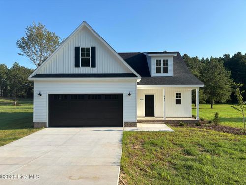 187 Spring Meadows Dr, Aberdeen, NC, 28315-4551 | Card Image