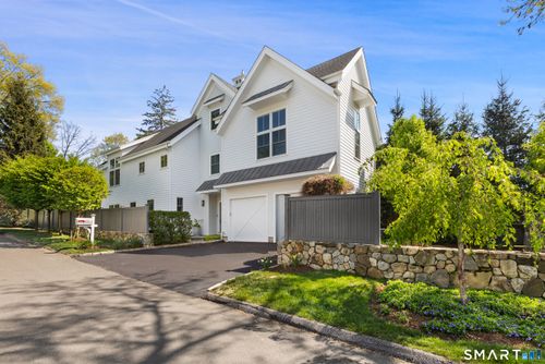 2 Mortar Rock Rd, Westport, CT, 06880-5055 | Card Image