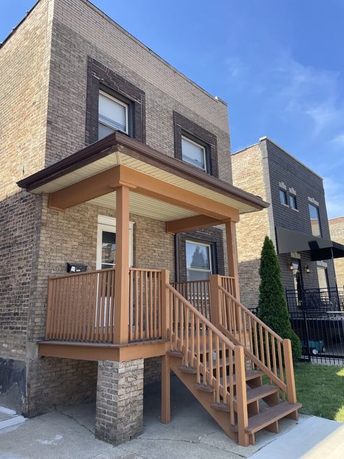 1-2745 W Belmont Ave, Chicago, IL, 60618-5914 | Card Image