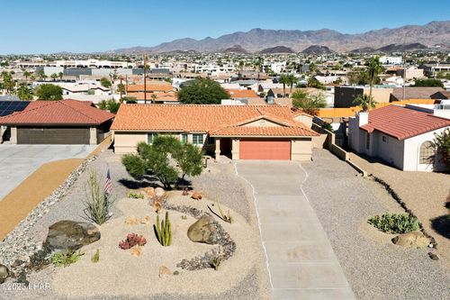3191 Longview Dr, Lake Havasu City, AZ, 86406-9046 | Card Image