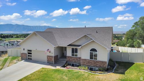 55 S 1000 E, Logan, UT, 84321-4908 | Card Image