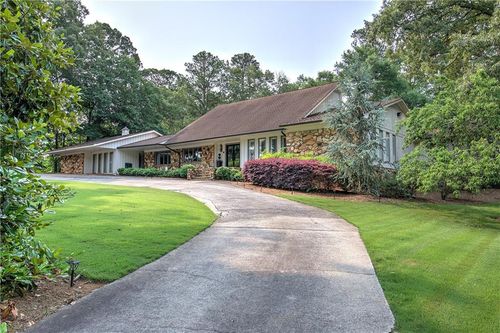 10 Woodland Dr, Cartersville, GA, 30120-3715 | Card Image