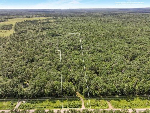 S10150 County Road H, Fairchild, WI, 54741-9716 | Card Image