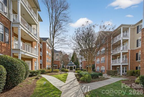 3224 Margellina Dr, Charlotte, NC, 28210-4086 | Card Image