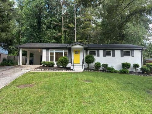 4396 Greenleaf Cir Sw, ATLANTA, GA, 30331-7143 | Card Image
