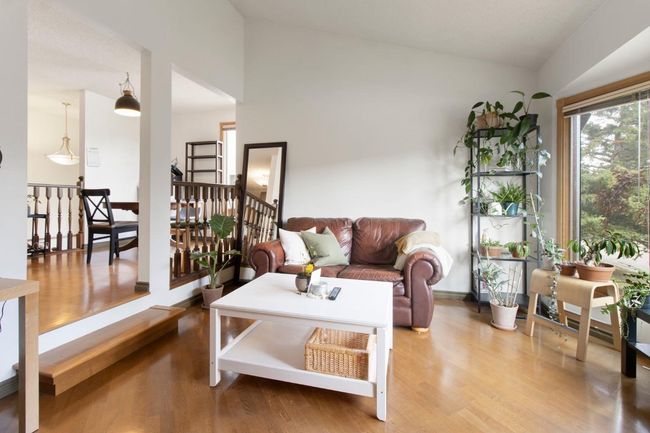 64 Cedarbrook Way Sw, Home with 4 bedrooms, 3 bathrooms and 2 parking in Calgary AB | Image 15