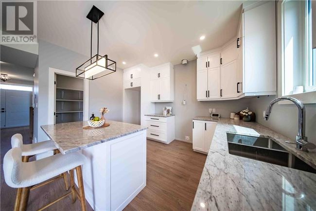 35 Noah Crt, House other with 3 bedrooms, 3 bathrooms and null parking in Sudbury ON | Image 12