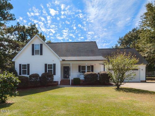 61 Shepherd Dr, Benson, NC, 27504-6737 | Card Image