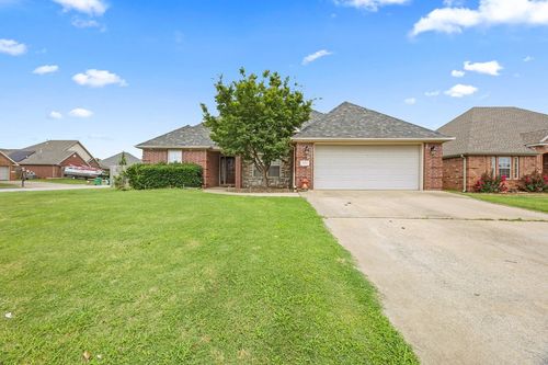 1121 Coventry Ln, Centerton, AR, 72719-9770 | Card Image