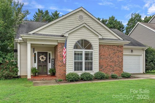 145 Ashford Hollow Ln, Mooresville, NC, 28117-9695 | Card Image