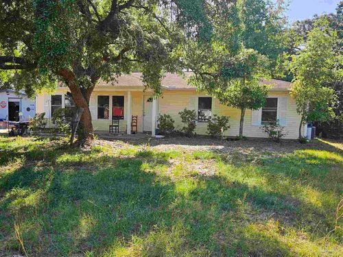2025 Church St, Gulf Breeze, FL, 32563-9443 | Card Image