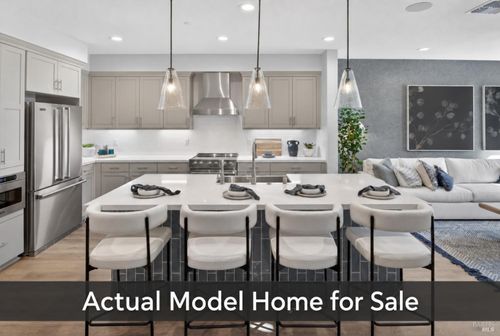 3109 Sebastopol Rd, Santa Rosa, CA, 95407-6736 | Card Image