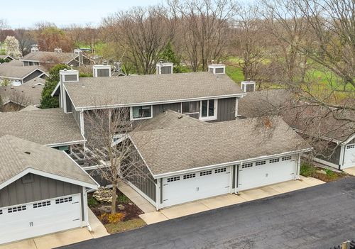 10 W Windsor Ct, Sugar Grove, IL, 60554-9154 | Card Image