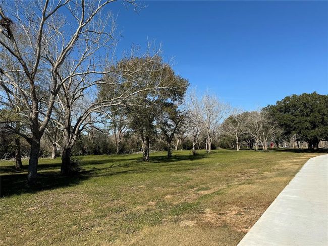 8860 County Road 400, House other with 0 bedrooms, 1 bathrooms and null parking in Brazoria TX | Image 9