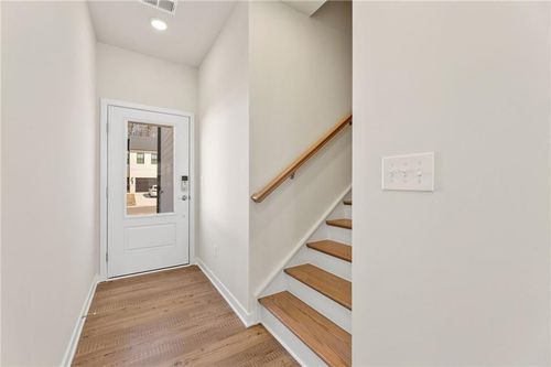 24-2064 Underwood Dr, Lawrenceville, GA, 30043-7692 | Card Image