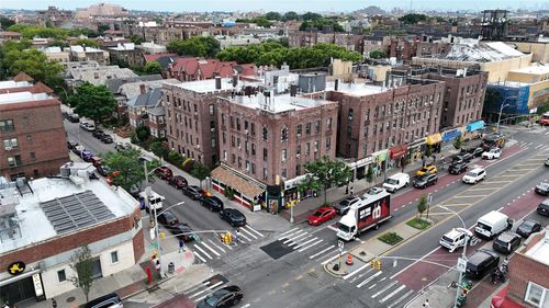 83 Northern Blvd, Jackson Heights, NY, 11372-1460 | Card Image