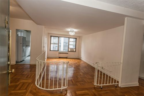 apt-5f-98 63rd Dr, Rego Park, NY, 11374-2312 | Card Image