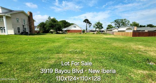 3919 Bayou Blvd, New Iberia, LA, 70563-3009 | Card Image