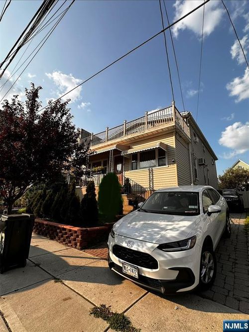 263 Morningside Ave, Cliffside Park, NJ, 07010-1406 | Card Image