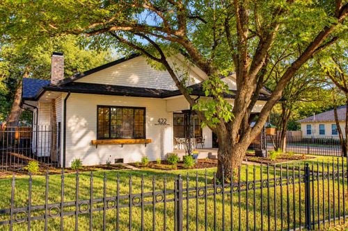 422 S Oak Cliff Blvd, Dallas, TX, 75208-5716 | Card Image
