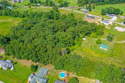 999 Keavy Rd, London, KY, 40744-8803 | Card Image