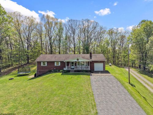 247 Riggs Ln, Buckhannon, WV, 26201-4732 | Card Image