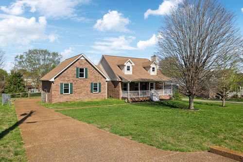 213 Lone Oak Dr, White House, TN, 37188-9304 | Card Image