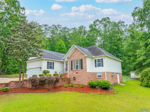 2115 James Dr, Southside, AL, 35907-5416 | Card Image