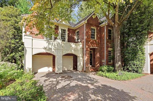 7809 Fox Gate Ct, BETHESDA, MD, 20817-4100 | Card Image