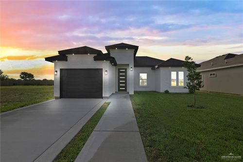 1332 S 9th St, Alamo, TX, 78516 | Card Image