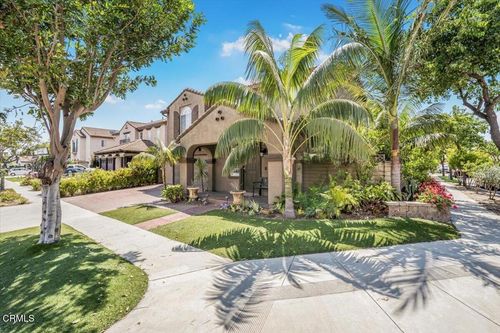 773 Isela St, Oxnard, CA, 93030-8093 | Card Image