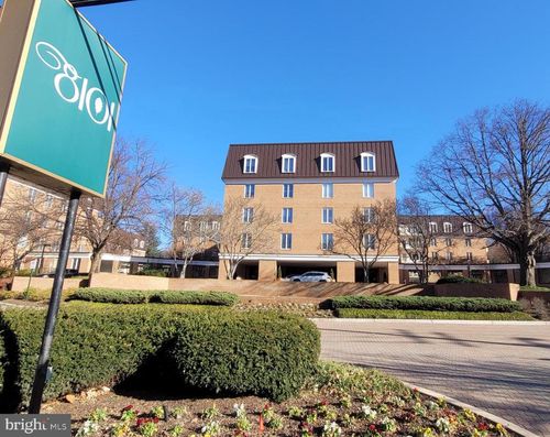 n-610-8101 Connecticut Ave, CHEVY CHASE, MD, 20815-2829 | Card Image