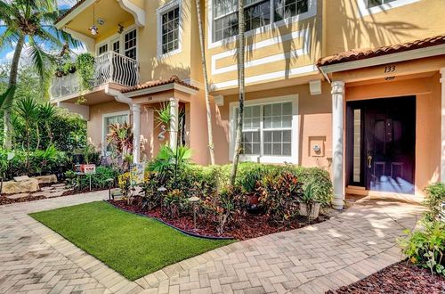 133 Harbors Way, Boynton Beach, FL, 33435-2400 | Card Image