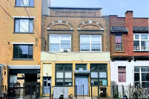683 Woodward Ave, Ridgewood, NY, 11385-2454 | Card Image