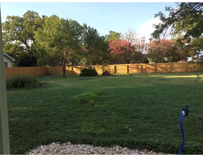 Yard View | Image 8
