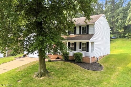 1004 51st St, Vienna, WV, 26105-3144 | Card Image